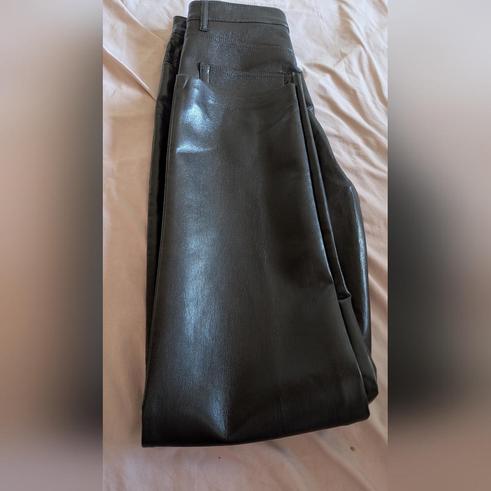Wilfred Black Melina‎ vegan Leather Pants - Picture 3 of 5